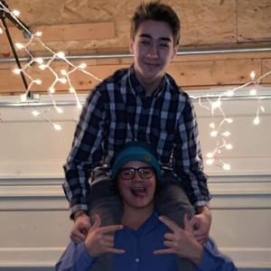 Meet your Posher, Liam